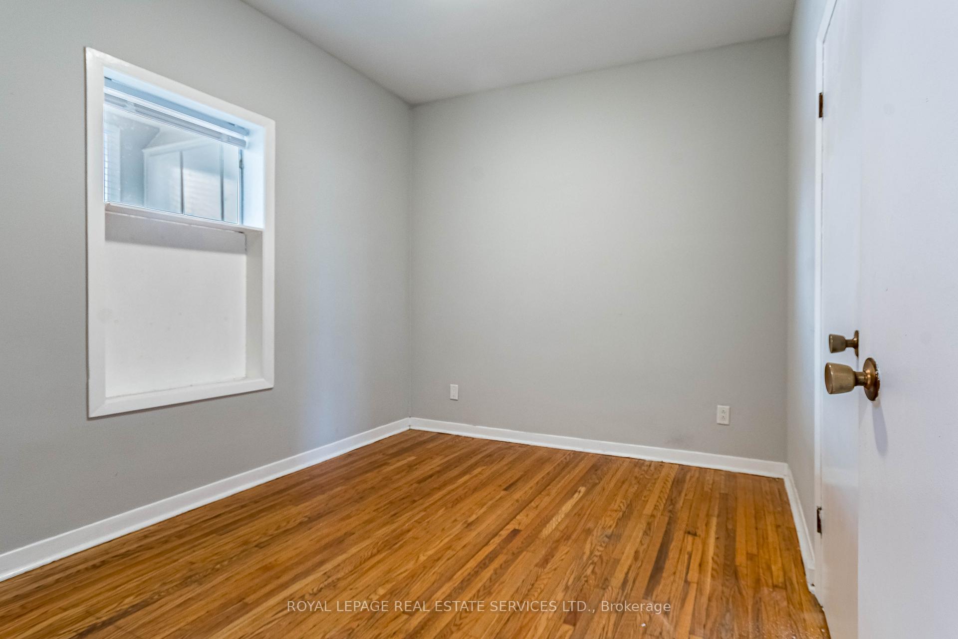 Photo 17 of 740 Lansdowne Avenue, Toronto, Dovercourt-Wallace Emerson-Junction — HOMEH
