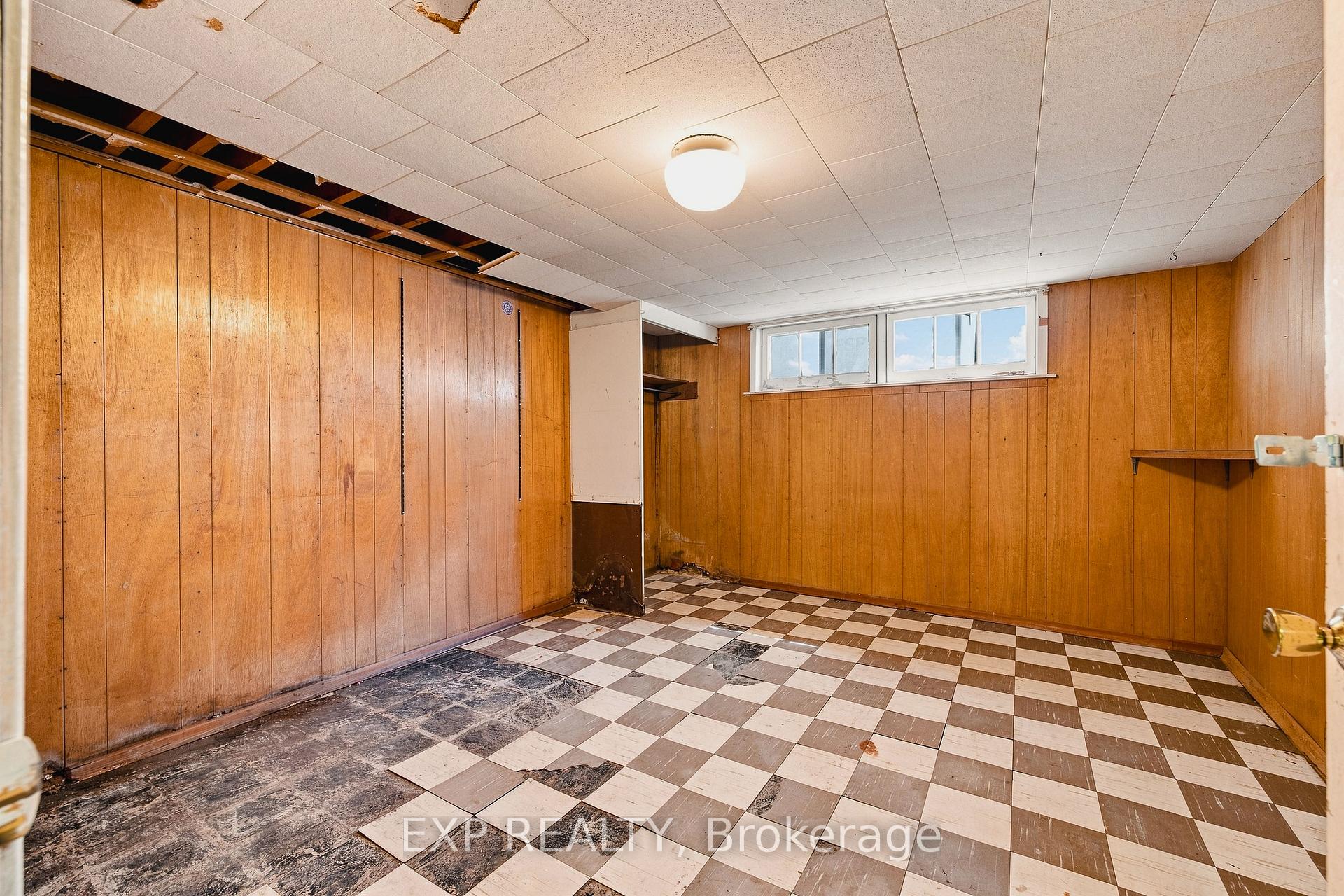 Photo 21 of 30 Gerard Avenue, Kitchener, Vanier - Kitchener — HOMEH