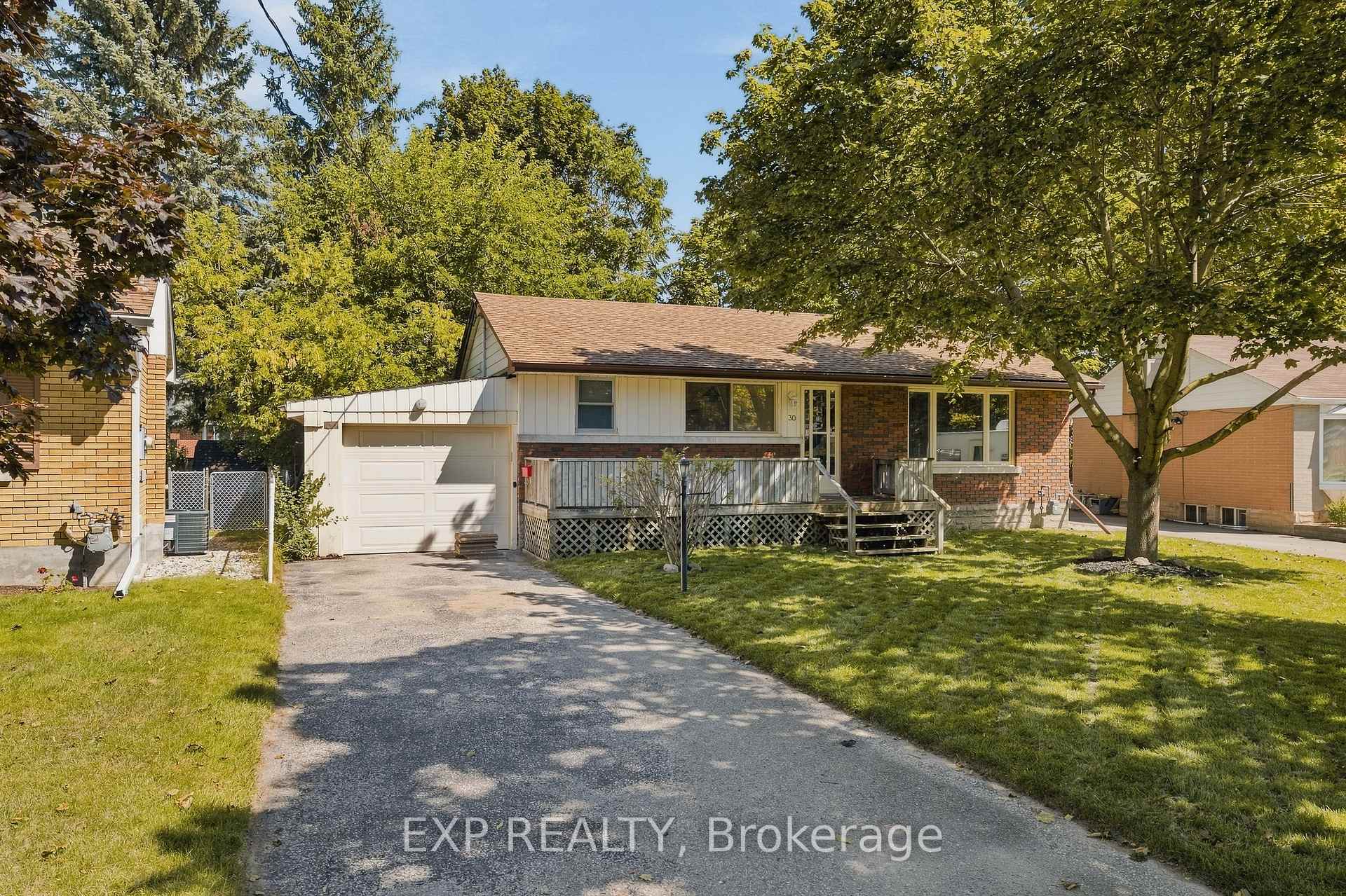 Photo 27 of 30 Gerard Avenue, Kitchener, Vanier - Kitchener — HOMEH