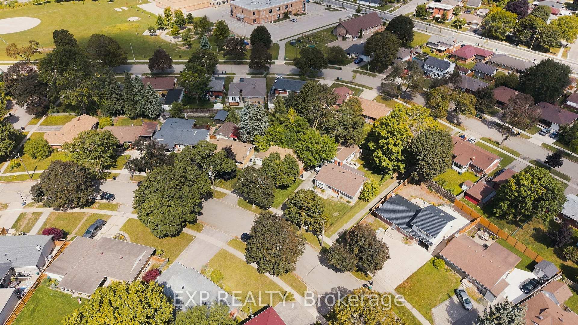 Photo 30 of 30 Gerard Avenue, Kitchener, Vanier - Kitchener — HOMEH