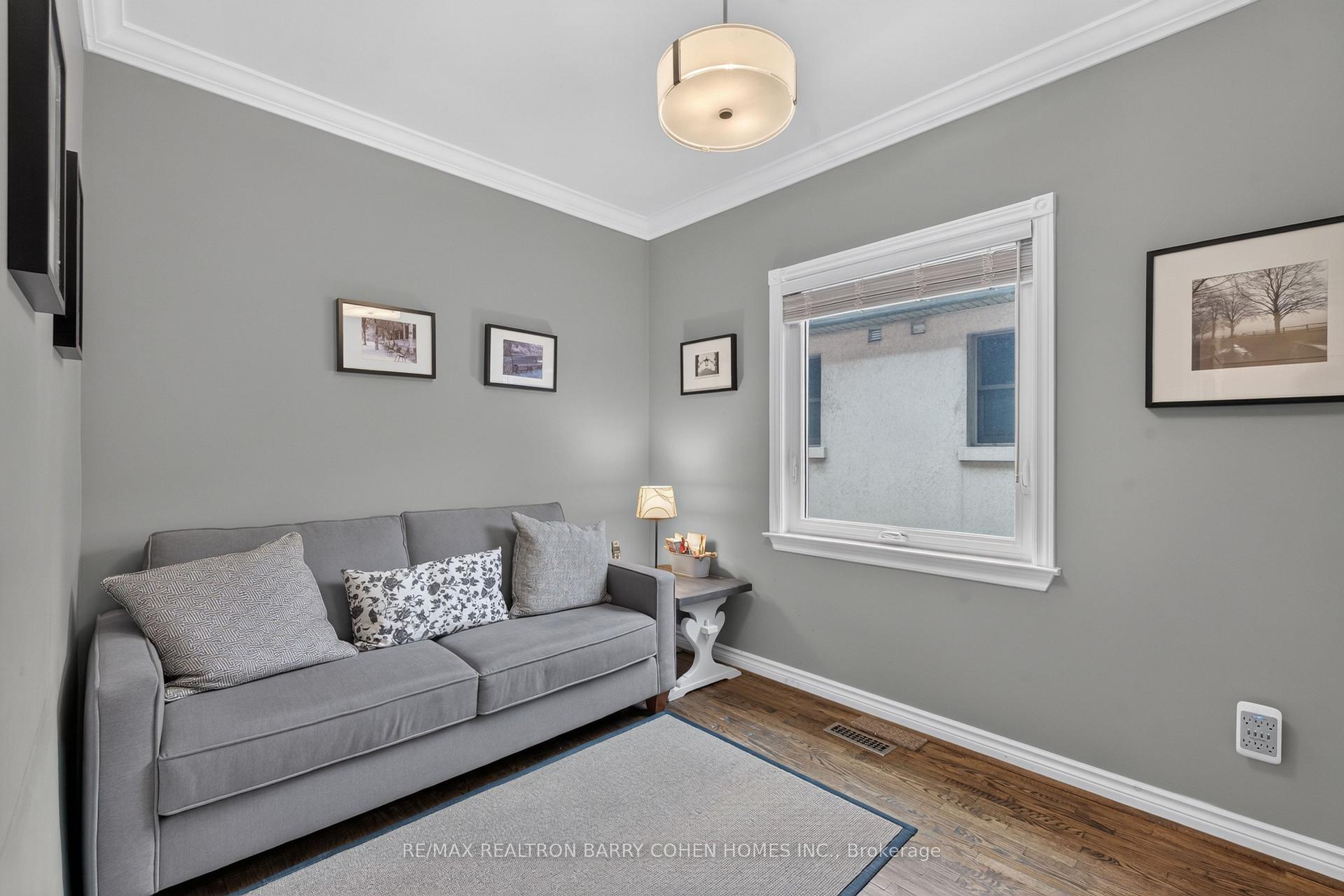 Photo 17 of 110 Upper Canada Drive, North York, St. Andrew-Windfields — HOMEH