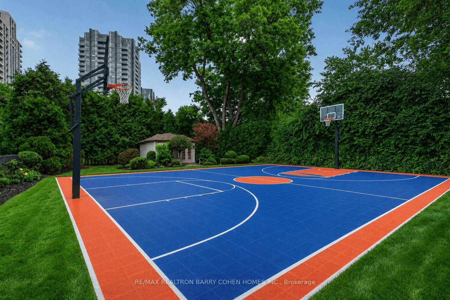 Photo 37 of 110 Upper Canada Drive, North York, St. Andrew-Windfields — HOMEH