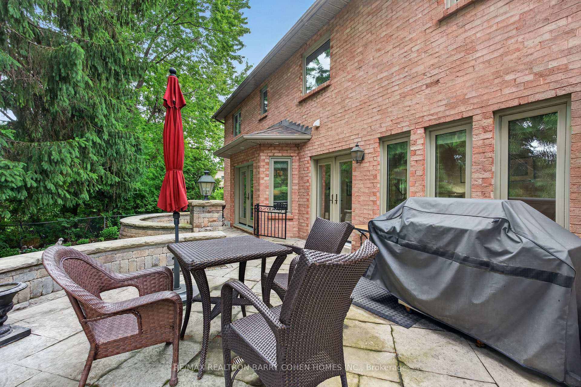 Photo 40 of 110 Upper Canada Drive, North York, St. Andrew-Windfields — HOMEH
