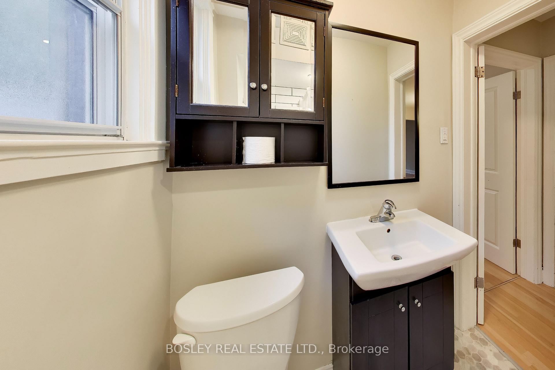 Photo 9 of Unit Main, 100 Kildonan Drive, Scarborough, Birchcliffe-Cliffside — HOMEH