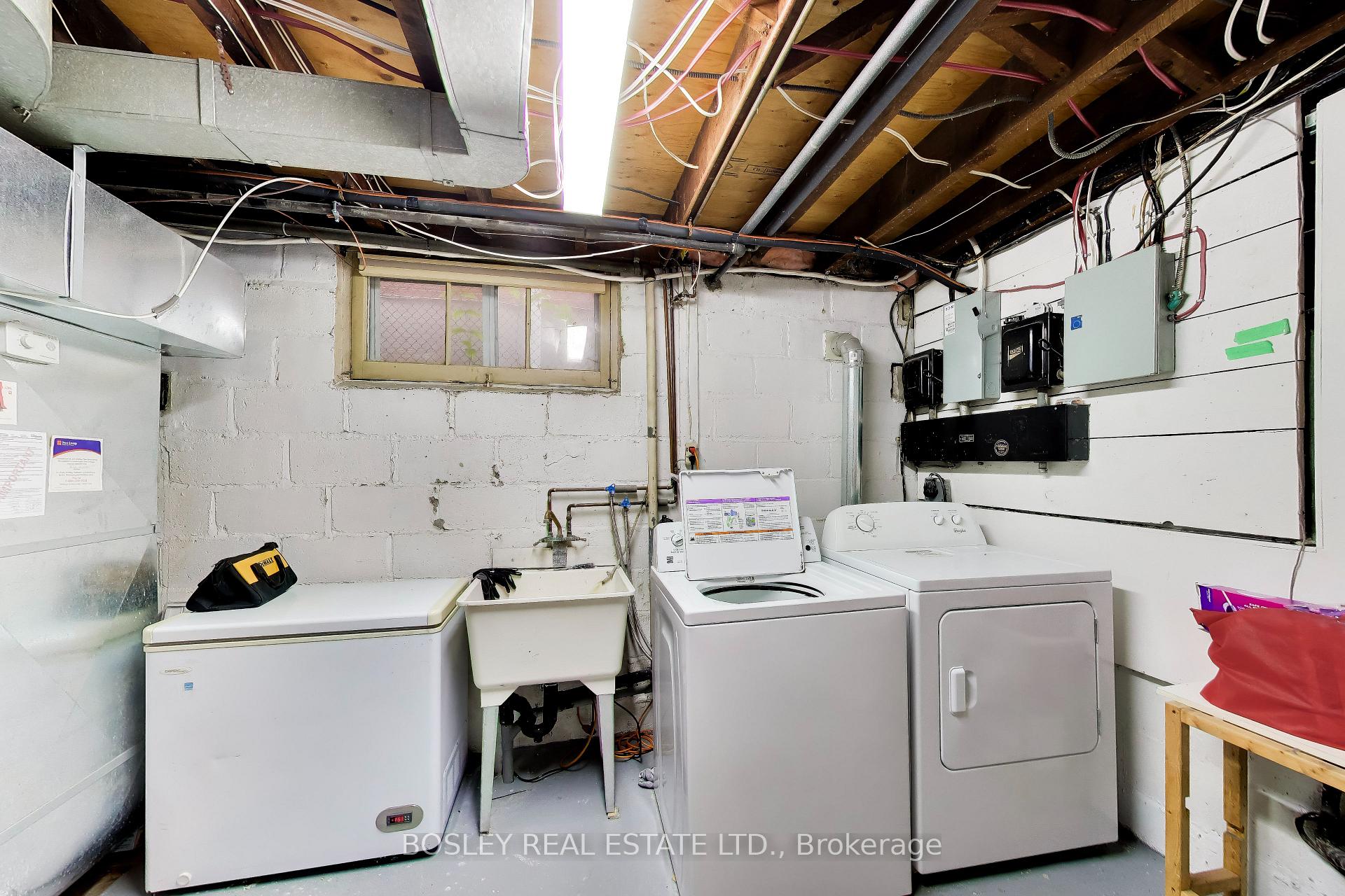 Photo 17 of Unit Main, 100 Kildonan Drive, Scarborough, Birchcliffe-Cliffside — HOMEH