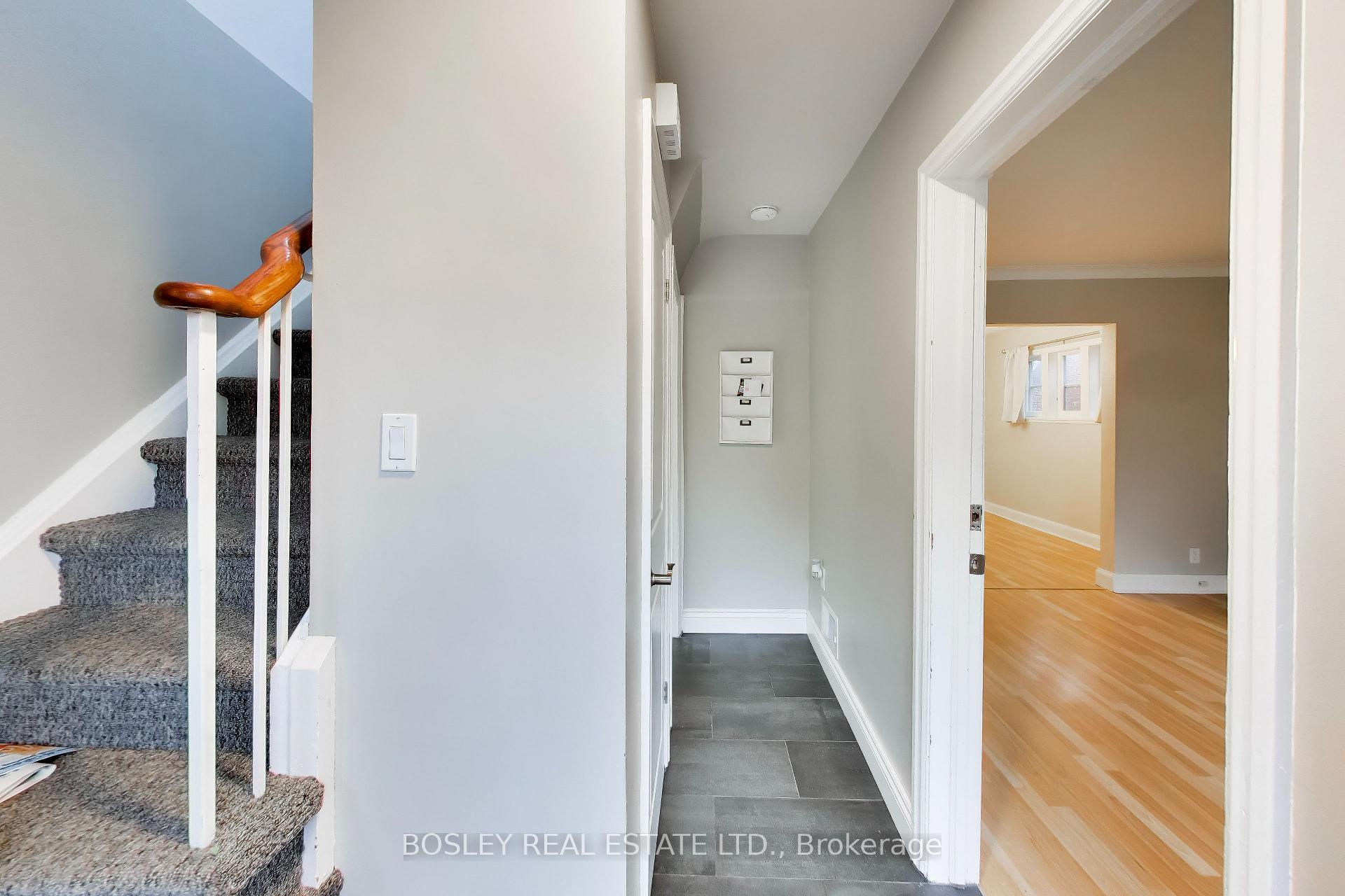 Photo 18 of Unit Main, 100 Kildonan Drive, Scarborough, Birchcliffe-Cliffside — HOMEH