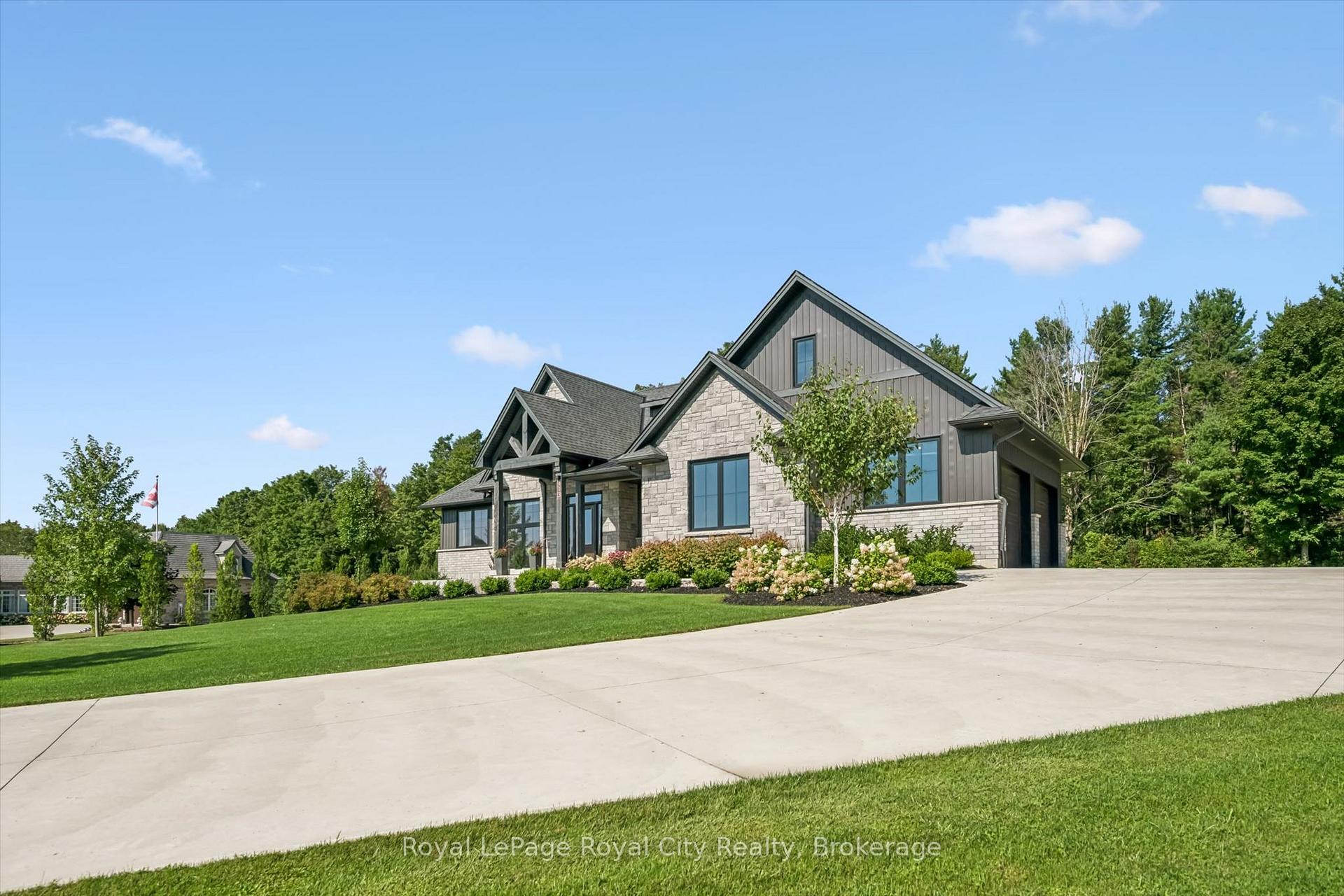Photo 3 of 113 Sharron Court, Mapleton, Rural Mapleton — HOMEH