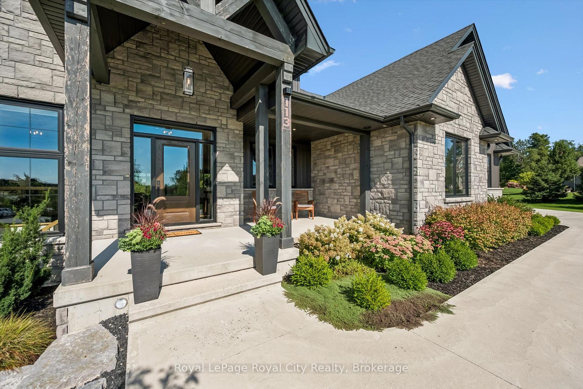 Photo 4 of 113 Sharron Court, Mapleton, Rural Mapleton — HOMEH