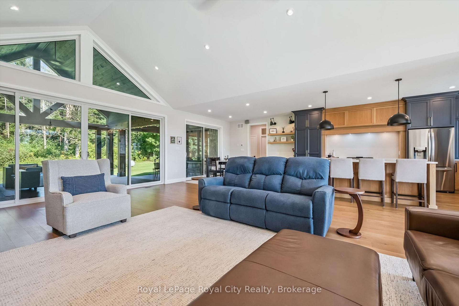 Photo 15 of 113 Sharron Court, Mapleton, Rural Mapleton — HOMEH