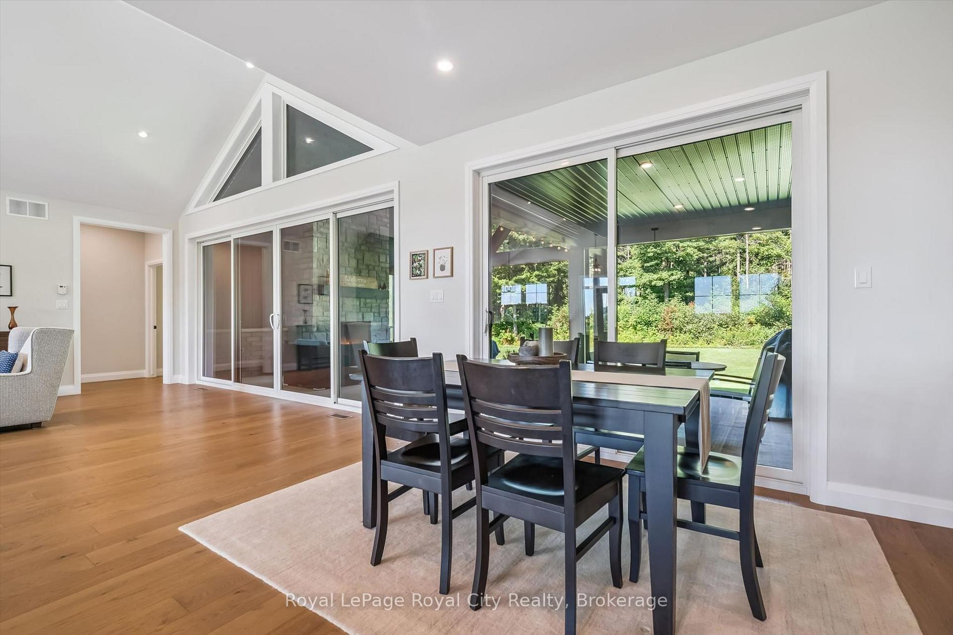 Photo 16 of 113 Sharron Court, Mapleton, Rural Mapleton — HOMEH