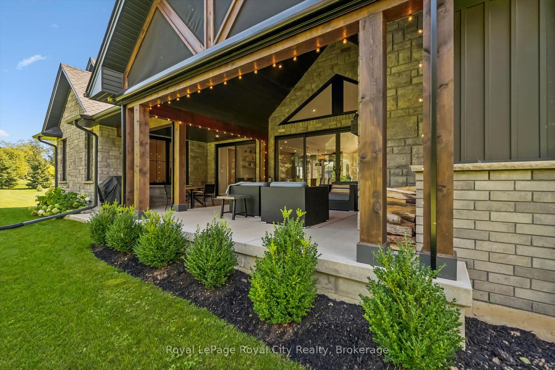 Photo 36 of 113 Sharron Court, Mapleton, Rural Mapleton — HOMEH