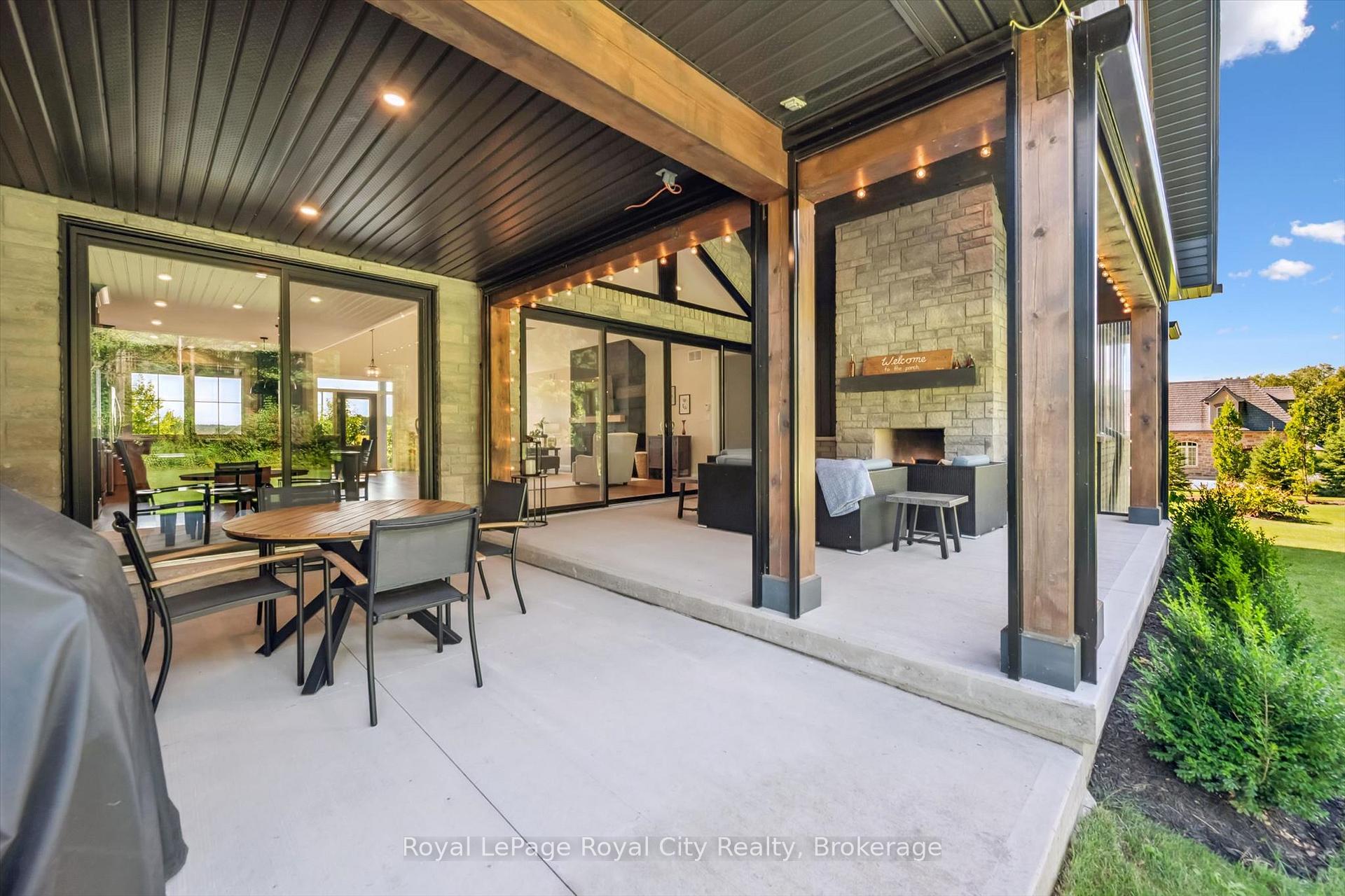 Photo 38 of 113 Sharron Court, Mapleton, Rural Mapleton — HOMEH