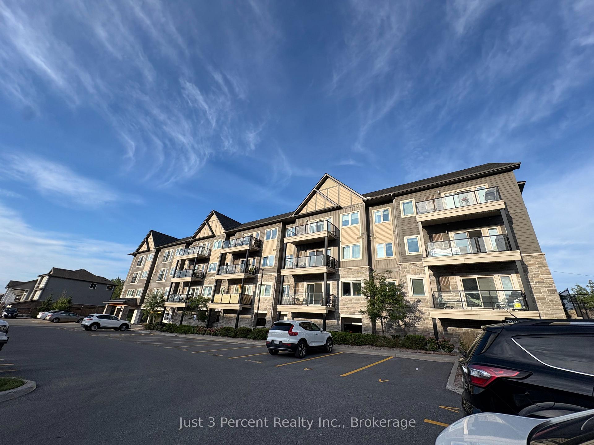 Photo 3 of Unit 101, 344 Florence Drive, Peterborough, Monaghan Ward 2 — HOMEH