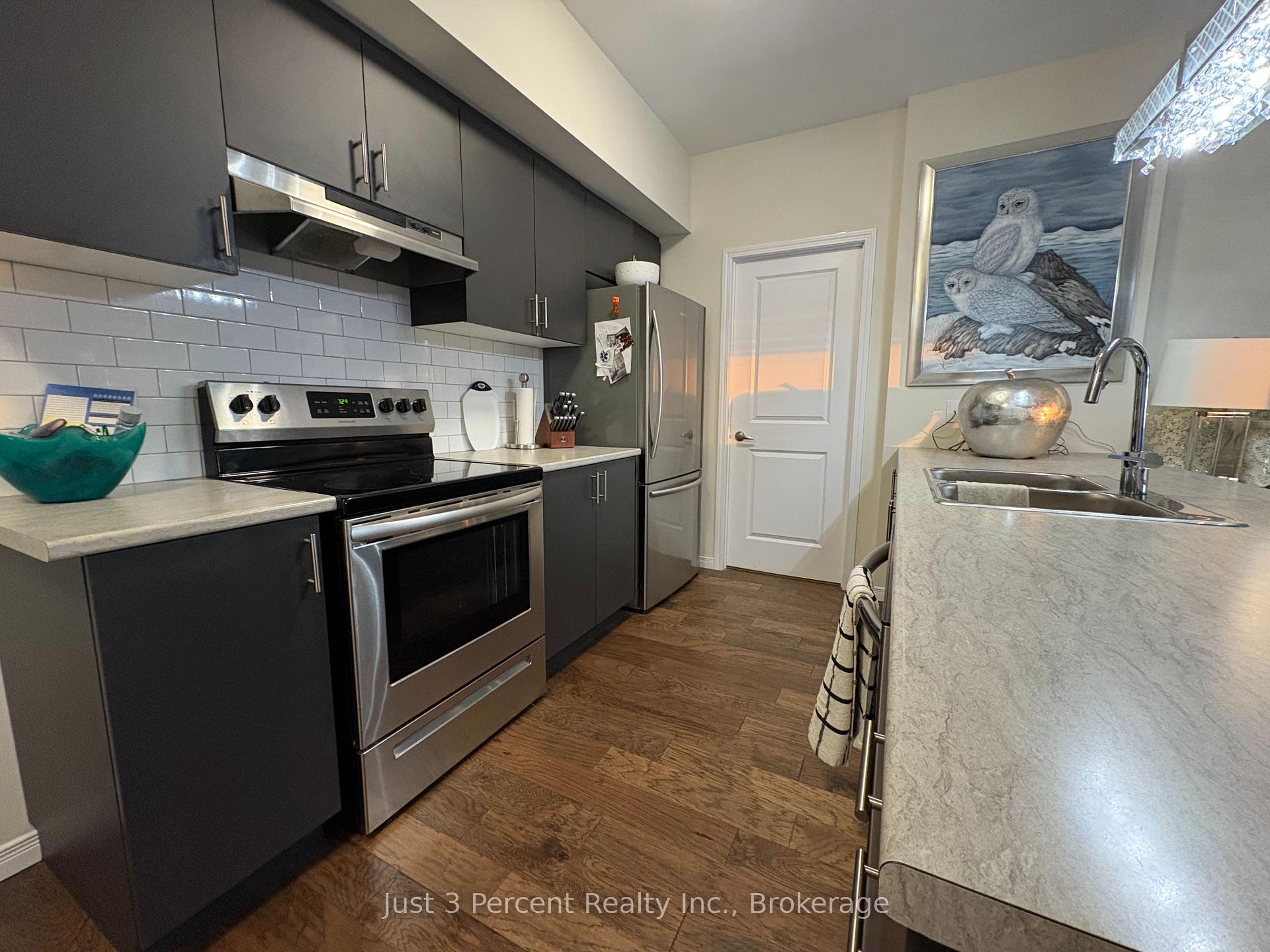Photo 12 of Unit 101, 344 Florence Drive, Peterborough, Monaghan Ward 2 — HOMEH