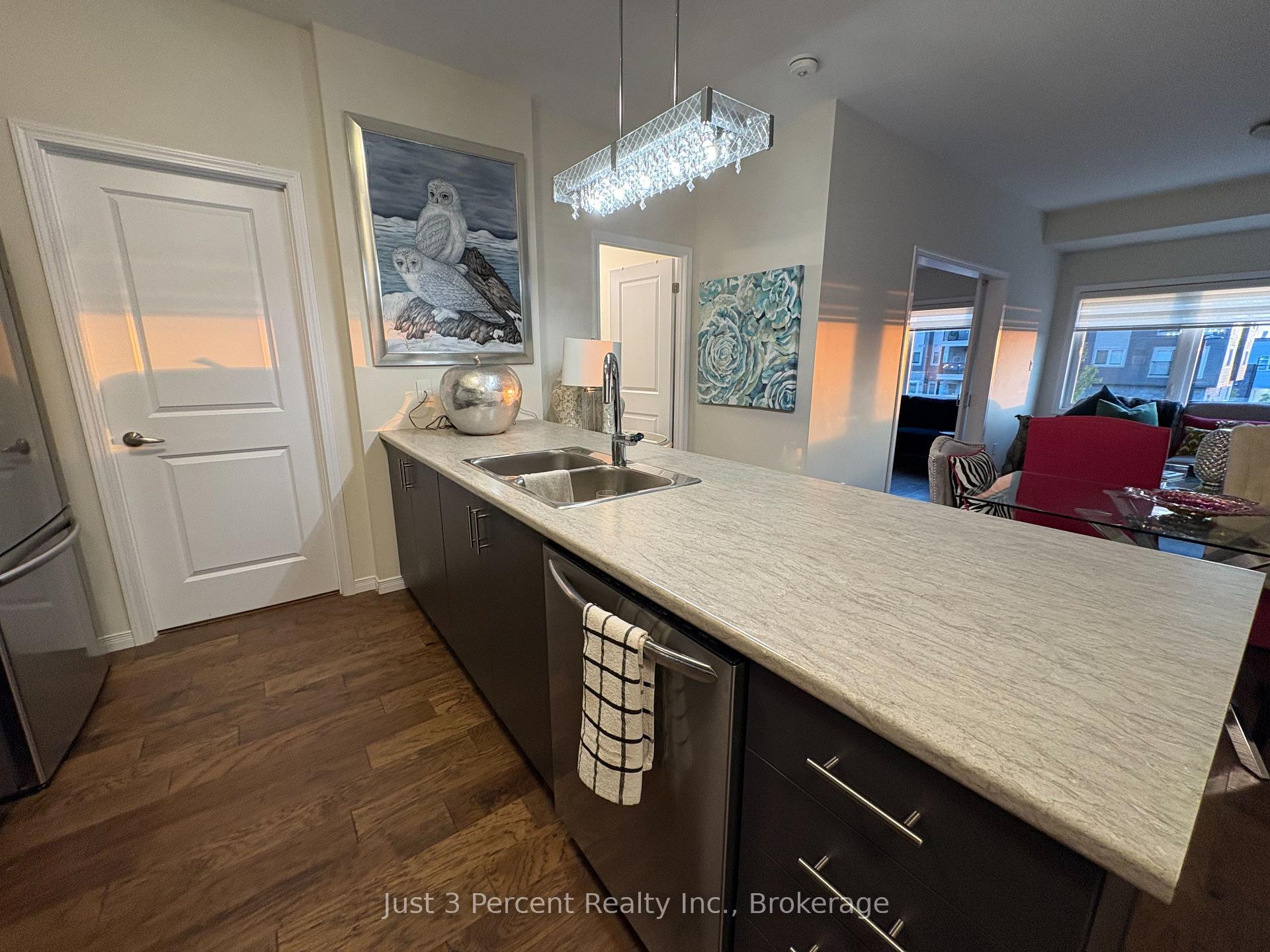 Photo 13 of Unit 101, 344 Florence Drive, Peterborough, Monaghan Ward 2 — HOMEH