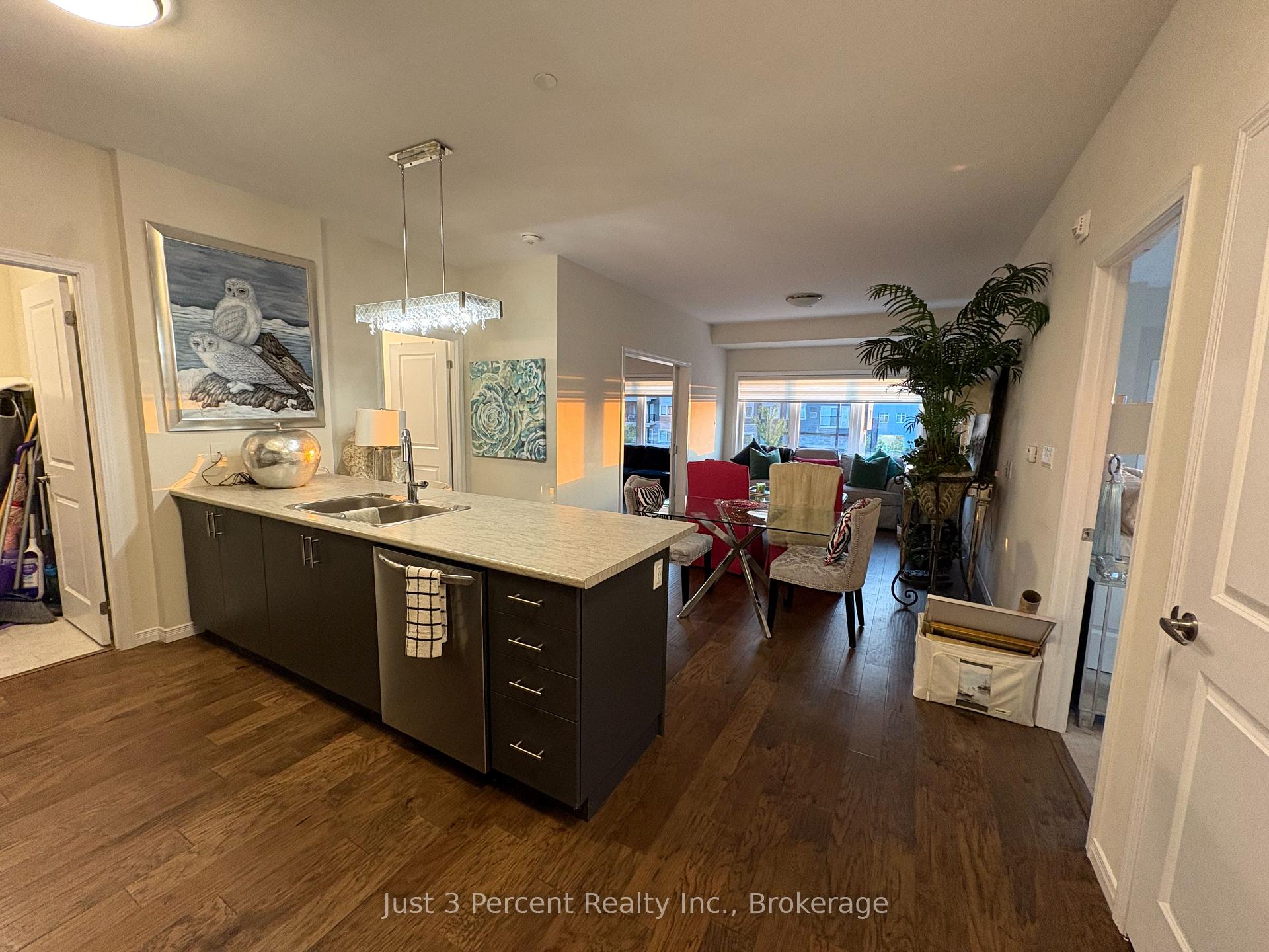 Photo 15 of Unit 101, 344 Florence Drive, Peterborough, Monaghan Ward 2 — HOMEH