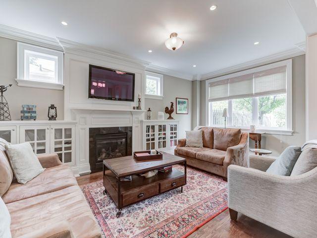 Photo 10 of 42 Mervyn Avenue, Etobicoke, Islington-City Centre West — HOMEH