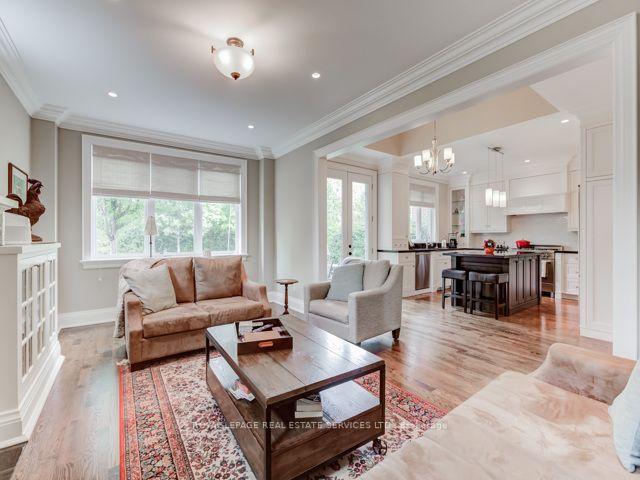 Photo 11 of 42 Mervyn Avenue, Etobicoke, Islington-City Centre West — HOMEH