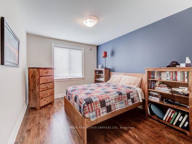 Photo 17 of 42 Mervyn Avenue, Etobicoke, Islington-City Centre West — HOMEH