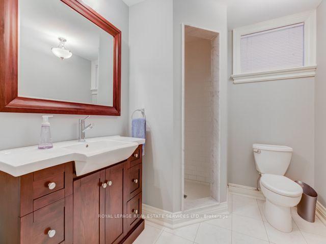 Photo 25 of 42 Mervyn Avenue, Etobicoke, Islington-City Centre West — HOMEH