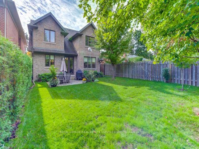 Photo 28 of 42 Mervyn Avenue, Etobicoke, Islington-City Centre West — HOMEH