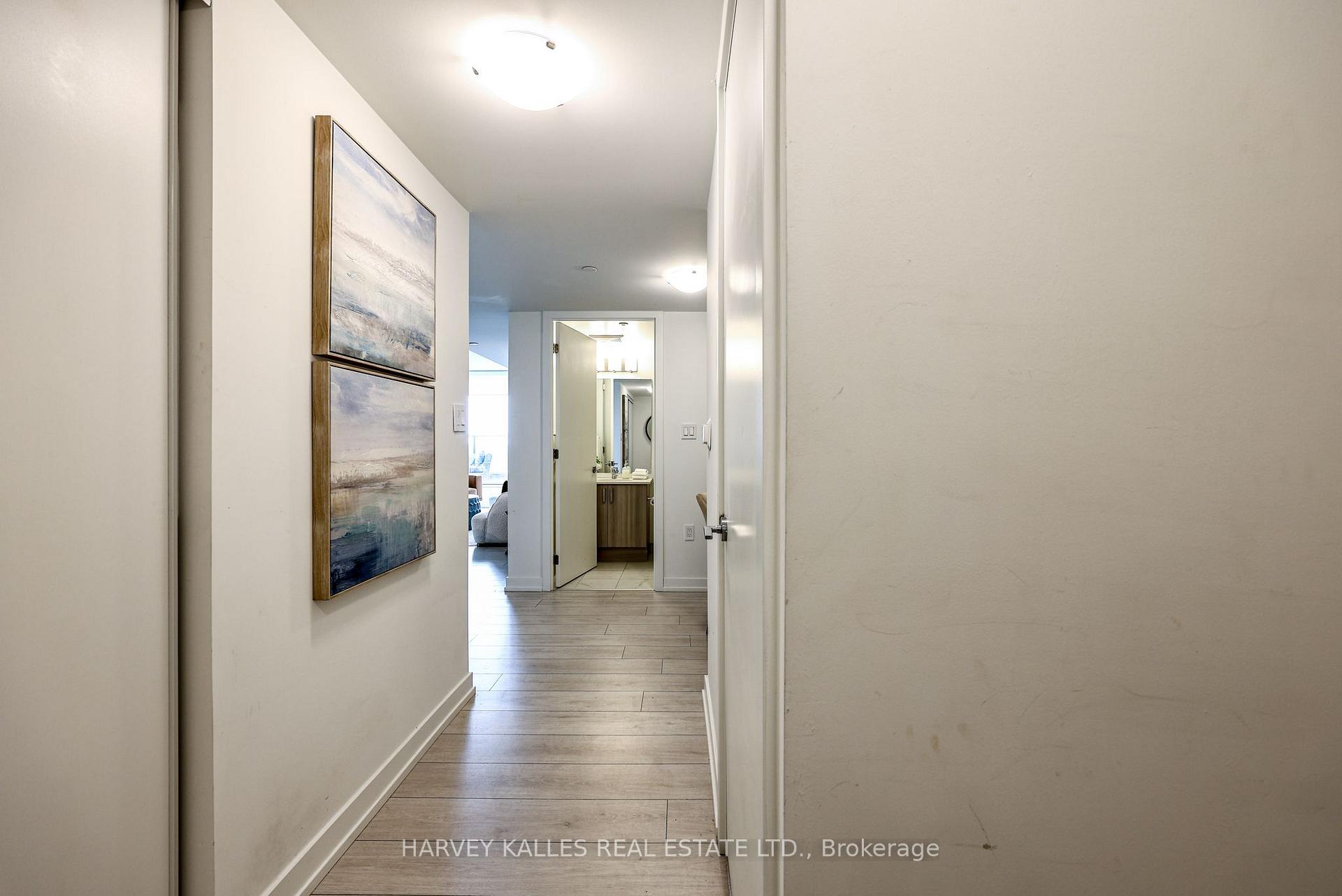 Photo 3 of Unit 606, 556 Marlee Avenue, North York, Yorkdale-Glen Park — HOMEH