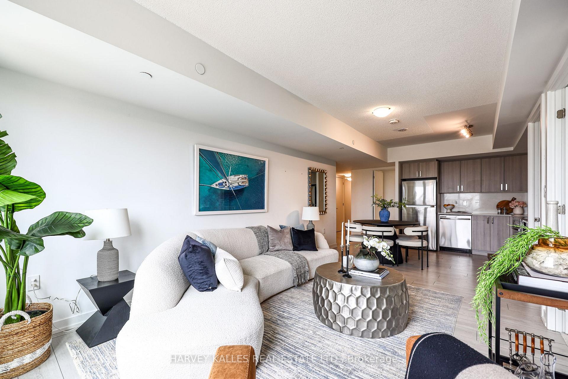 Photo 16 of Unit 606, 556 Marlee Avenue, North York, Yorkdale-Glen Park — HOMEH