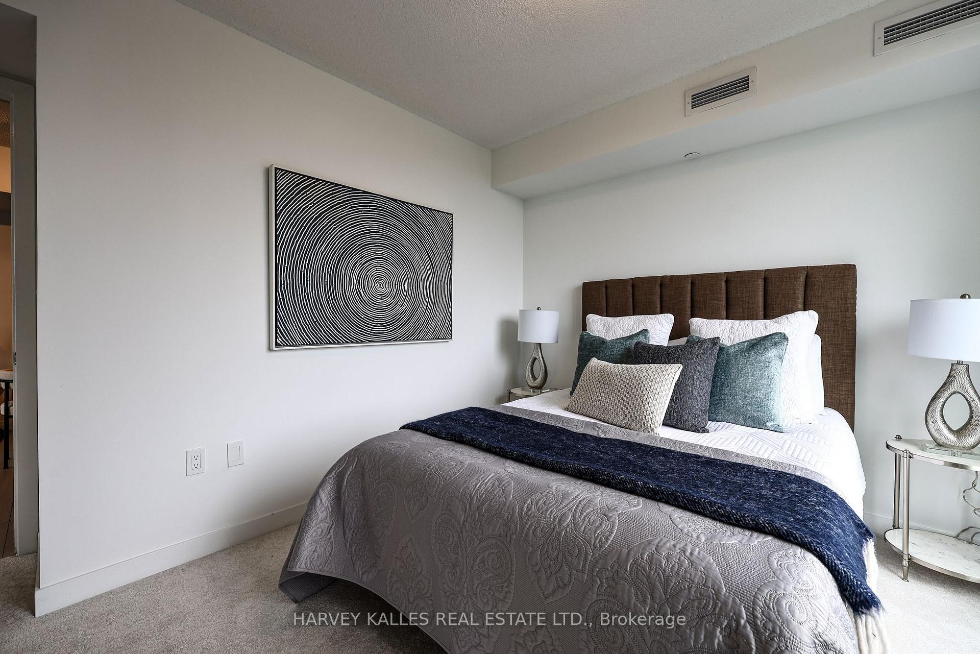 Photo 23 of Unit 606, 556 Marlee Avenue, North York, Yorkdale-Glen Park — HOMEH
