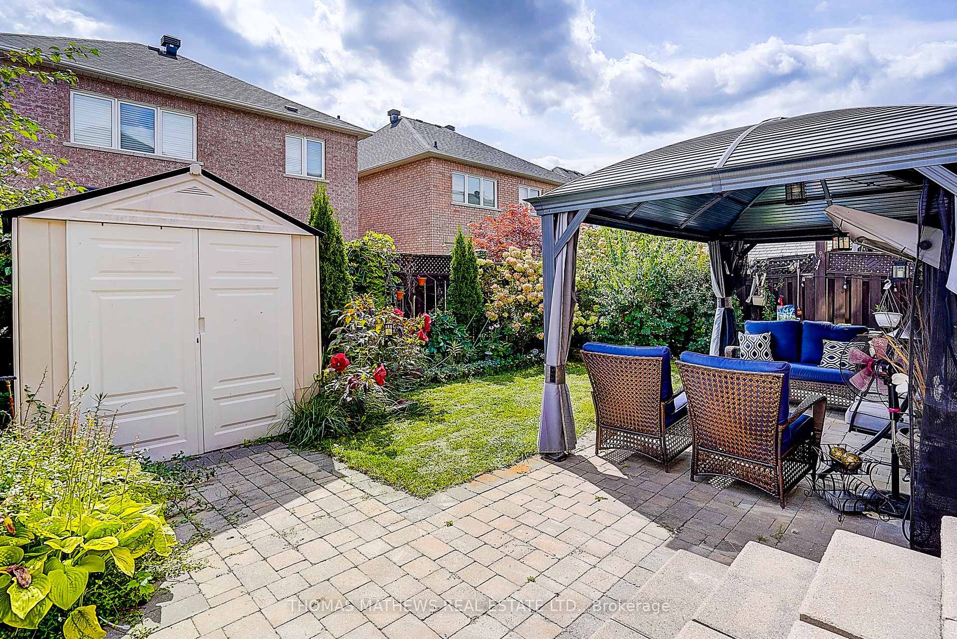 Photo 6 of 11 Ada Gardens, Markham, Box Grove — HOMEH