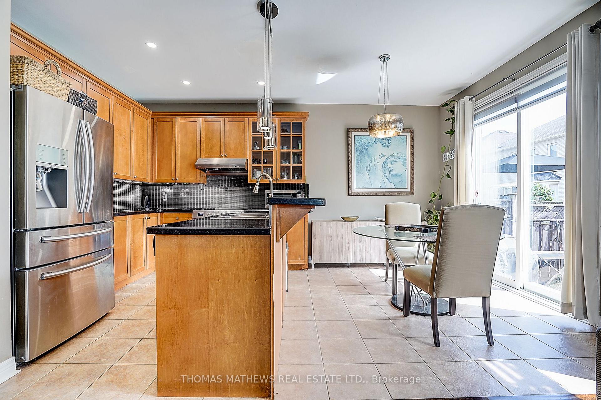 Photo 25 of 11 Ada Gardens, Markham, Box Grove — HOMEH