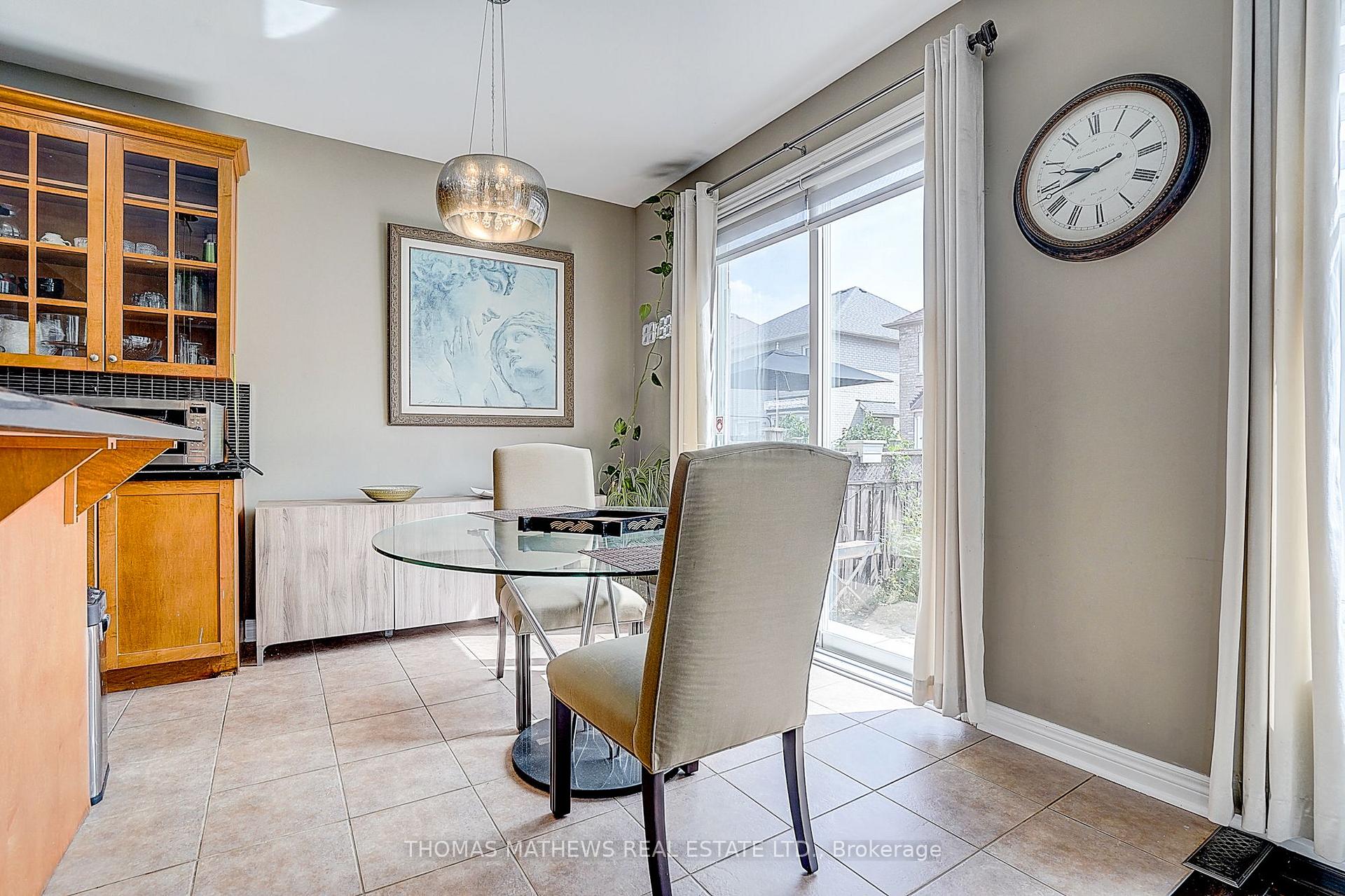 Photo 26 of 11 Ada Gardens, Markham, Box Grove — HOMEH