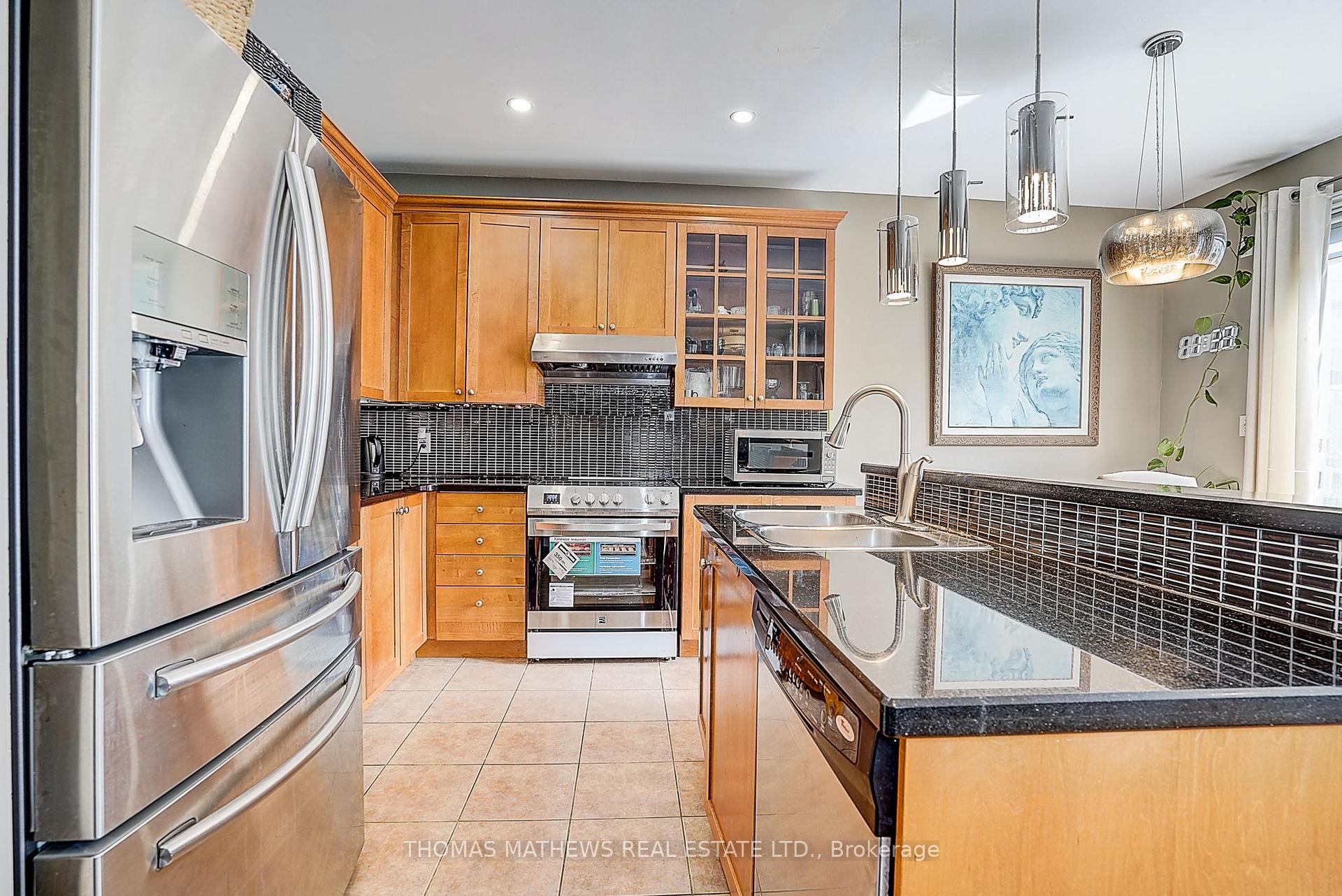 Photo 27 of 11 Ada Gardens, Markham, Box Grove — HOMEH