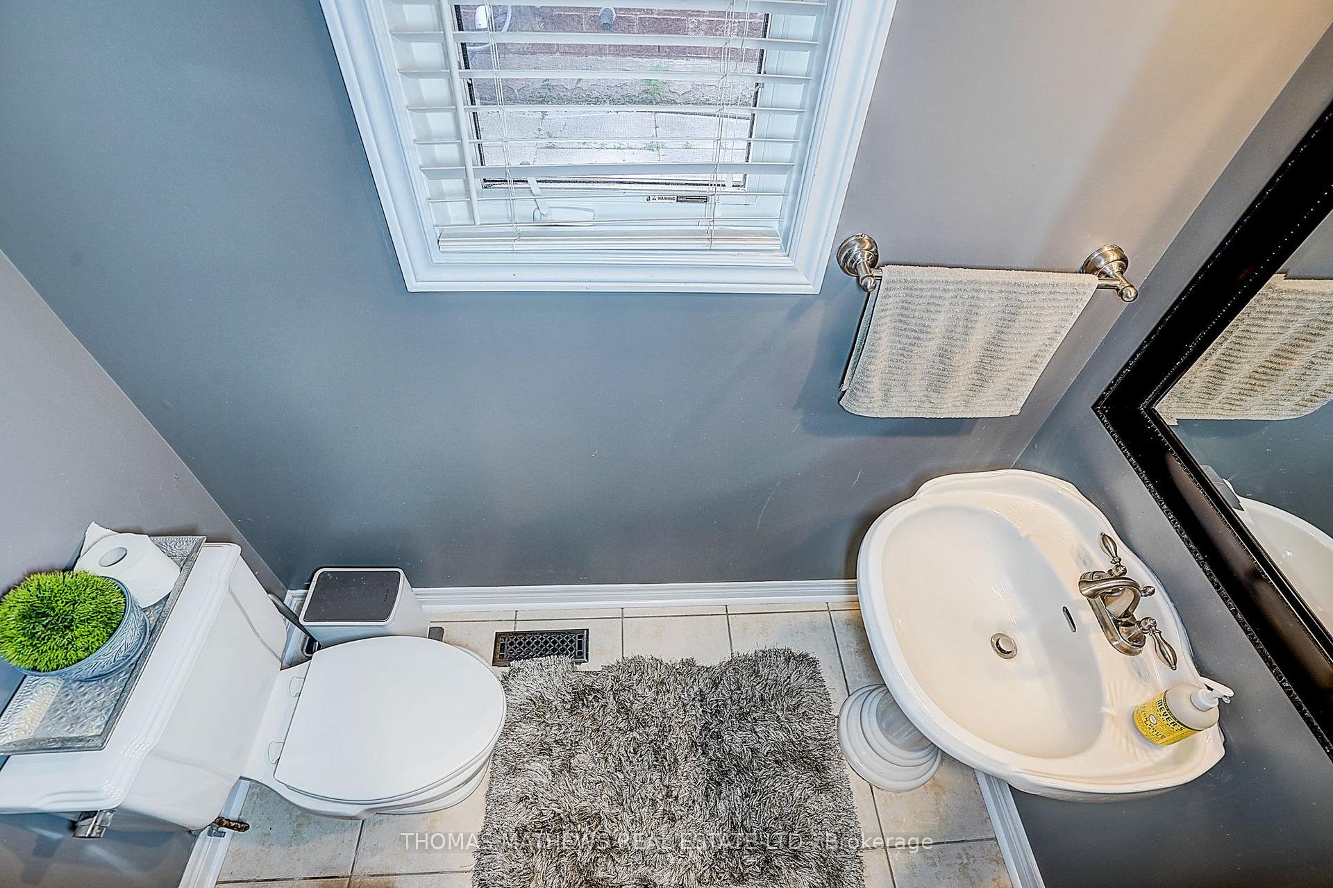 Photo 28 of 11 Ada Gardens, Markham, Box Grove — HOMEH