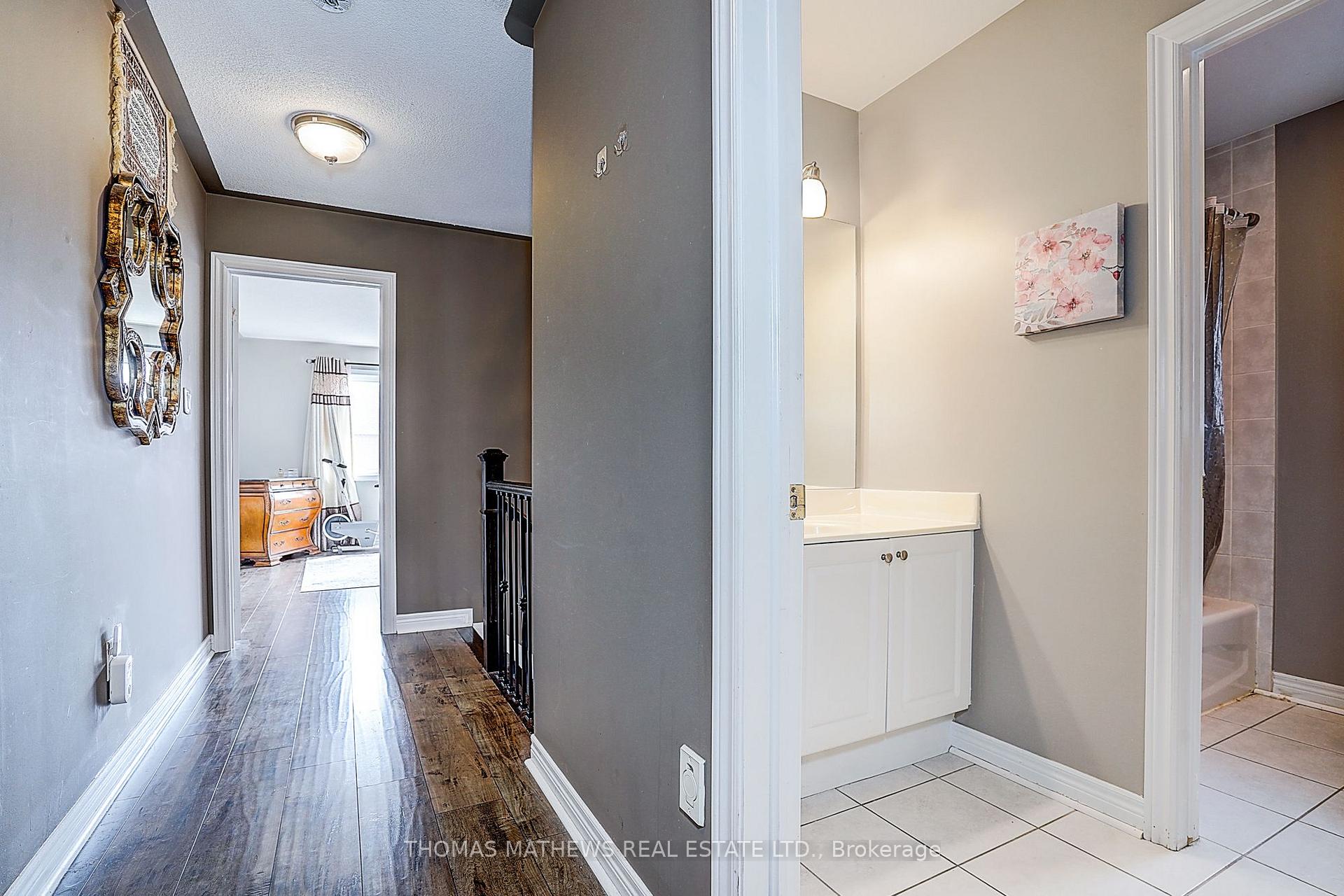 Photo 30 of 11 Ada Gardens, Markham, Box Grove — HOMEH