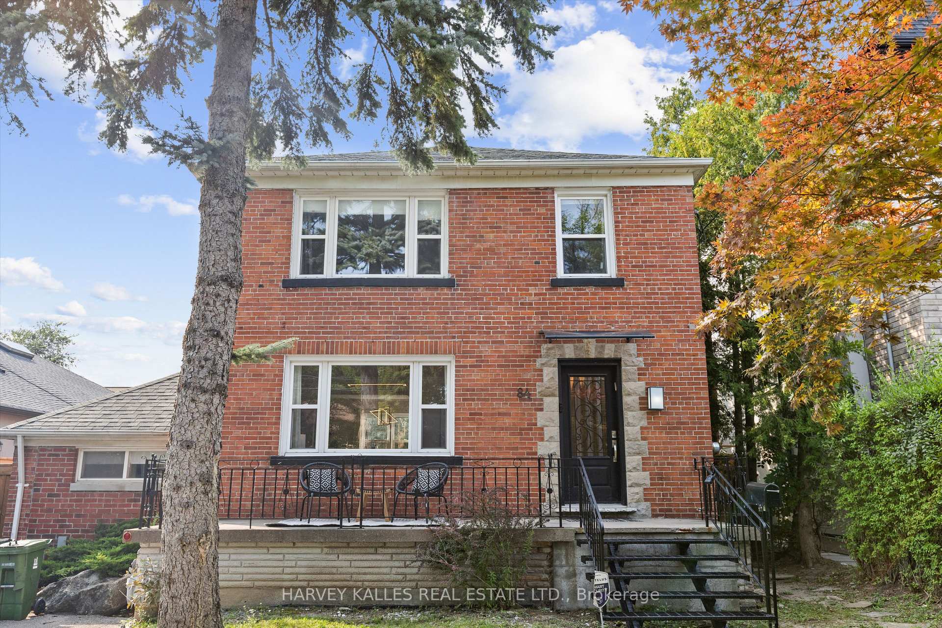 Photo 2 of 84 Lynnhaven Road, Toronto, Englemount-Lawrence — HOMEH