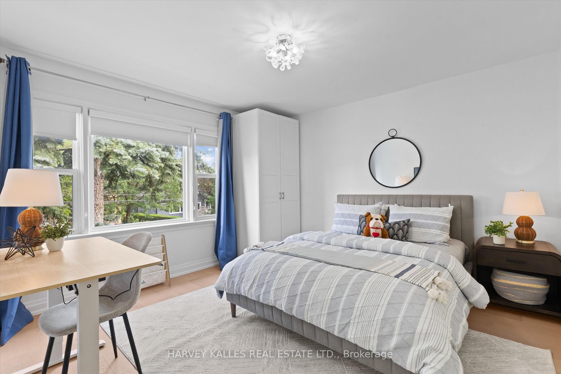 Photo 23 of 84 Lynnhaven Road, Toronto, Englemount-Lawrence — HOMEH