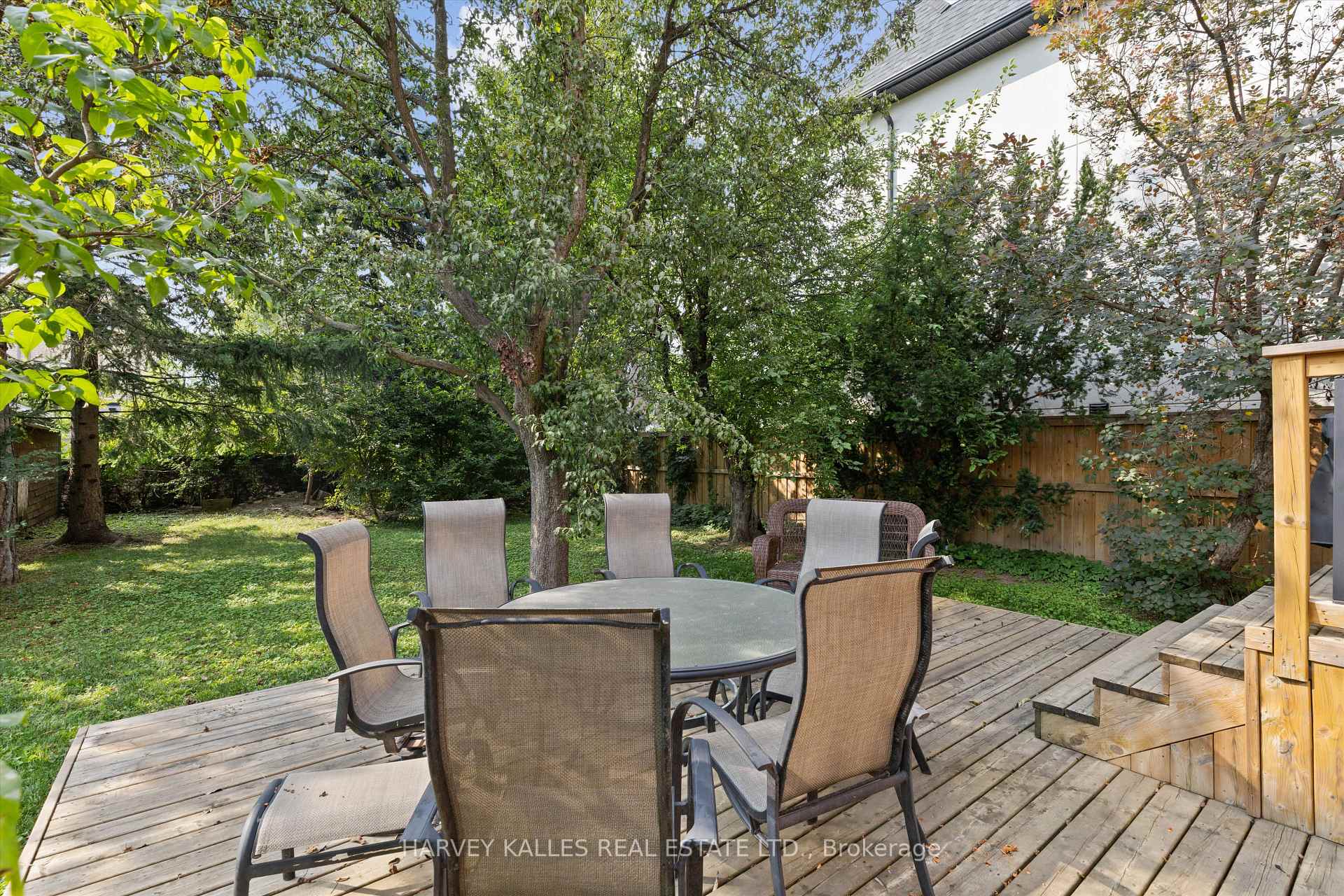 Photo 32 of 84 Lynnhaven Road, Toronto, Englemount-Lawrence — HOMEH