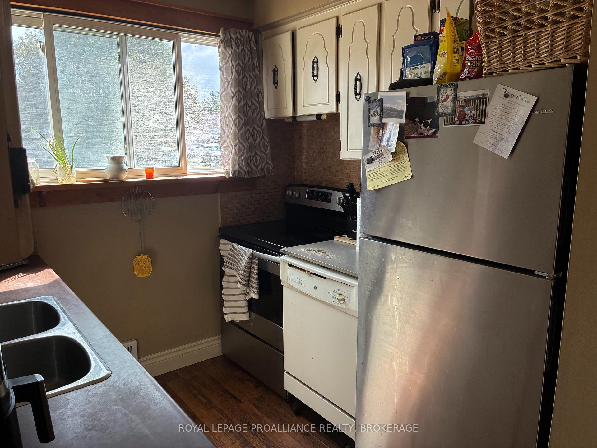 Photo 4 of Unit 23, 366 Forsyth Street, Gananoque, Gananoque — HOMEH