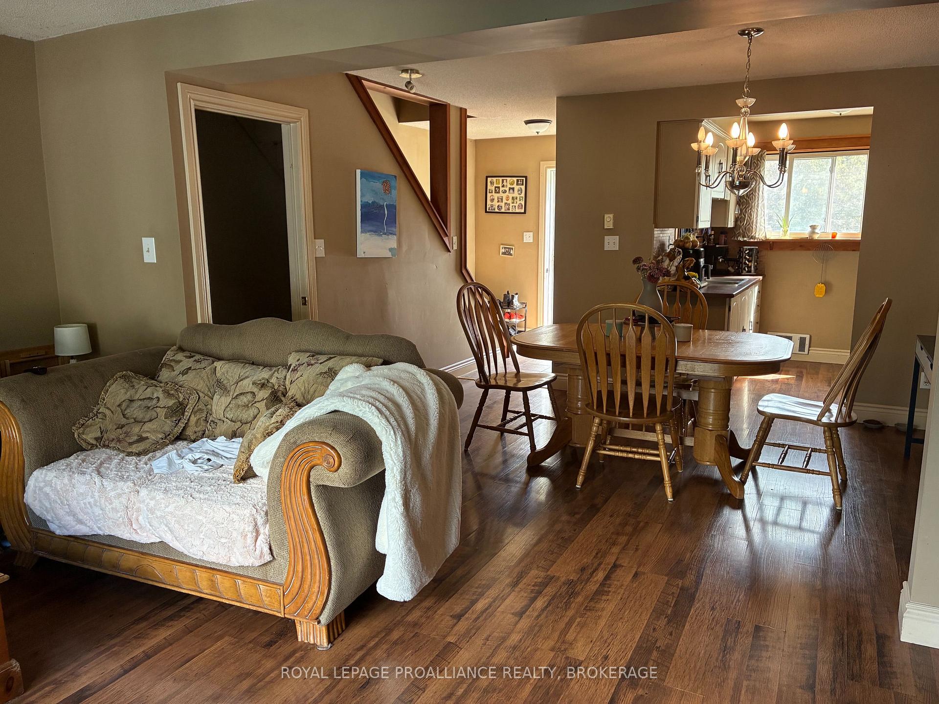 Photo 8 of Unit 23, 366 Forsyth Street, Gananoque, Gananoque — HOMEH