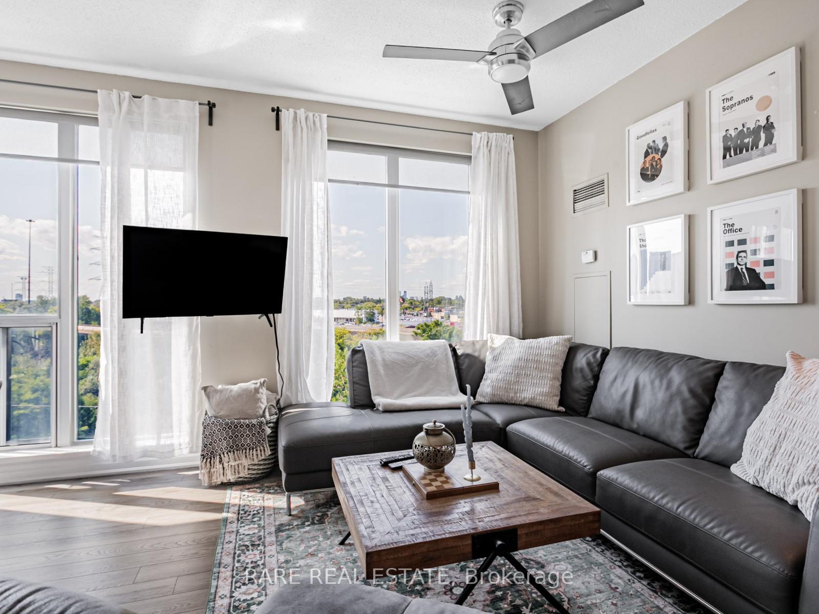 Photo 9 of Unit 703, 2119 Lake Shore Boulevard W, Etobicoke, Mimico — HOMEH