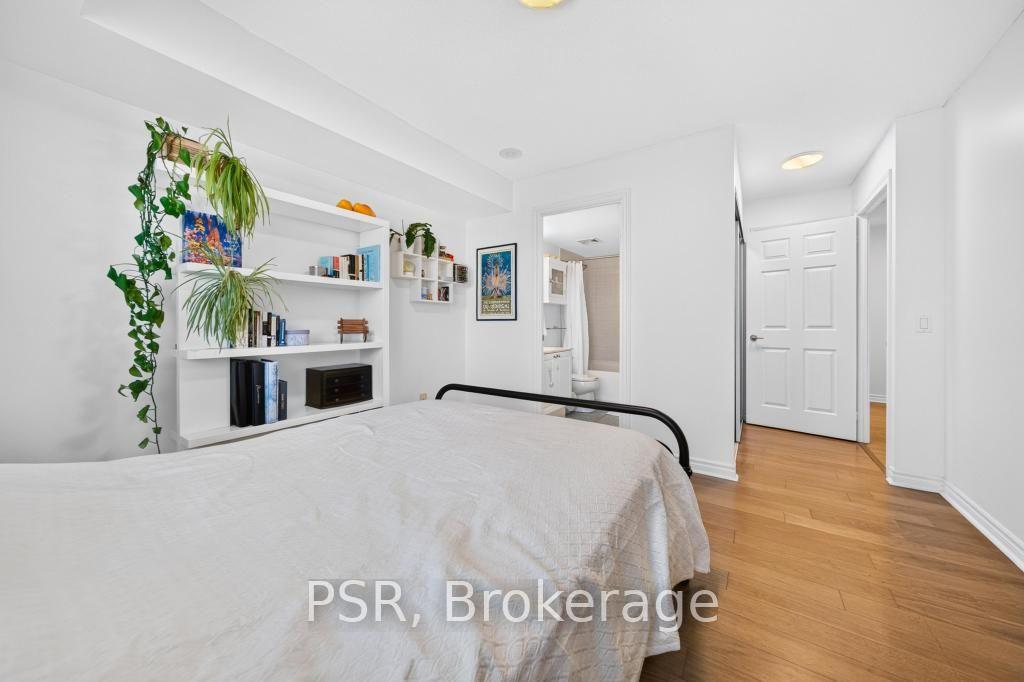 Photo 12 of Unit 203, 2365 Central Park Drive, Oakville, River Oaks — HOMEH