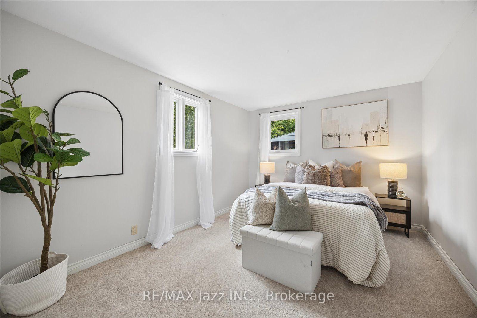Photo 12 of 364 King Street E, Clarington, Bowmanville — HOMEH
