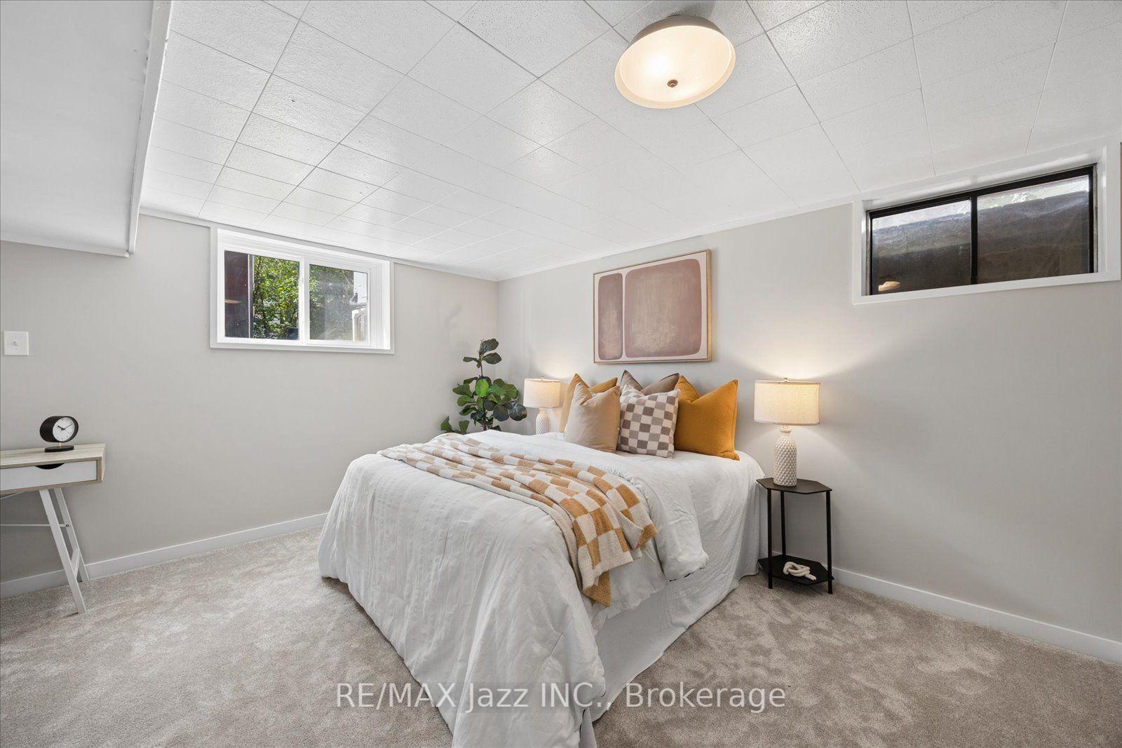Photo 19 of 364 King Street E, Clarington, Bowmanville — HOMEH