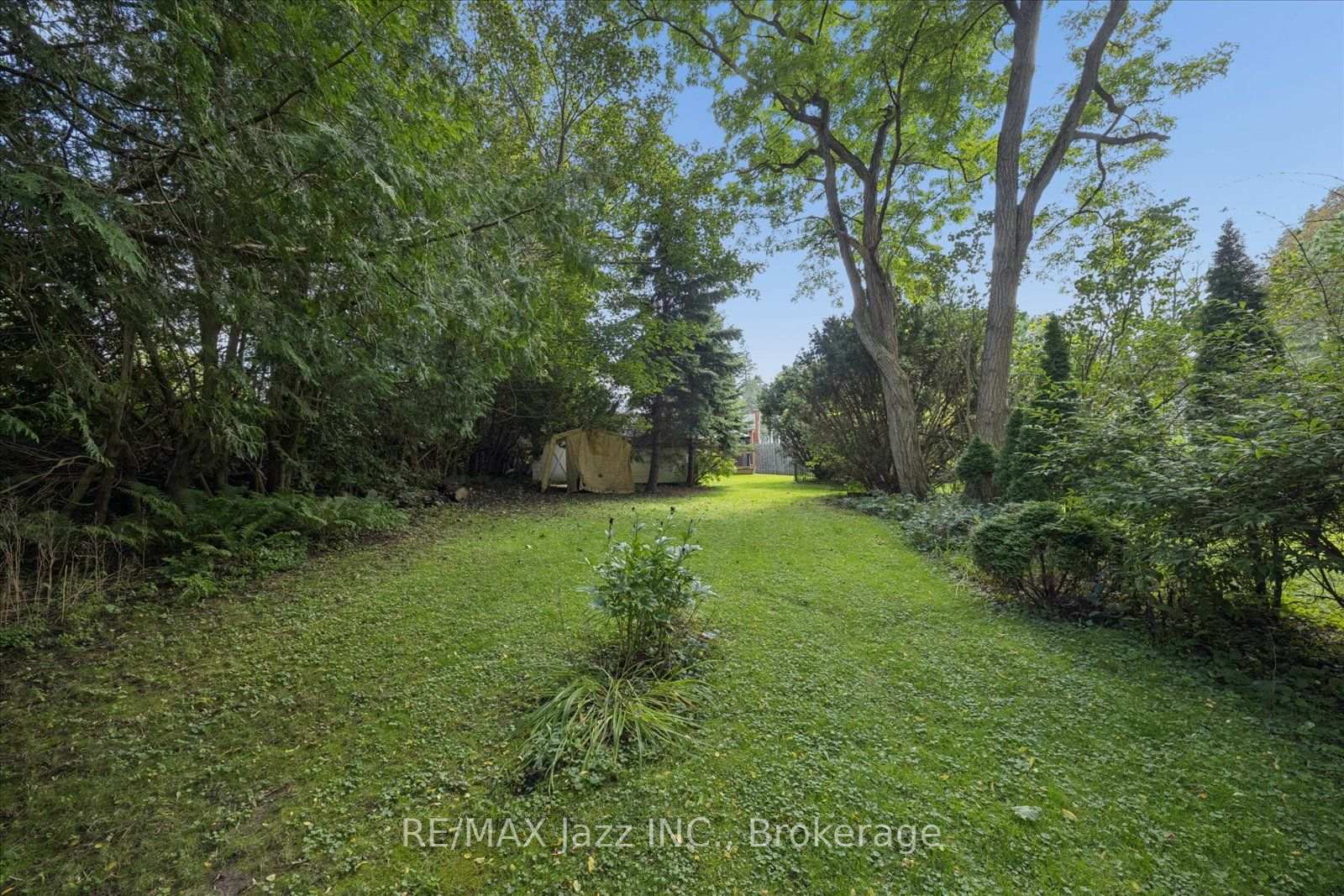 Photo 25 of 364 King Street E, Clarington, Bowmanville — HOMEH