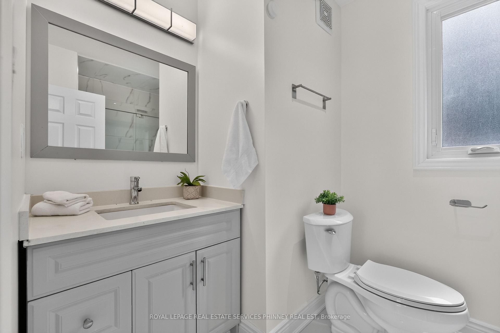 Photo 17 of 245 Glenholme Avenue, Hamilton, Glenview — HOMEH