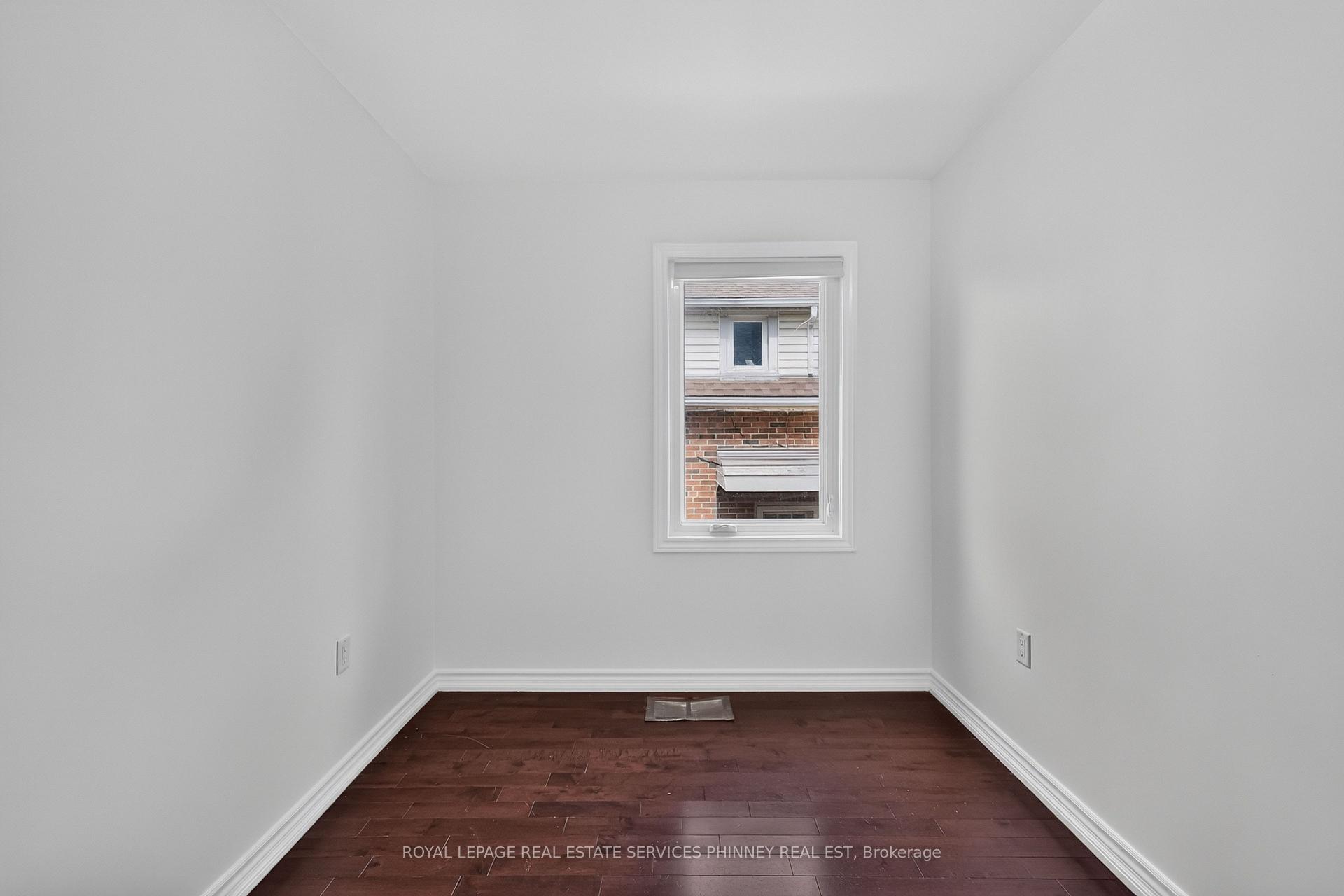 Photo 19 of 245 Glenholme Avenue, Hamilton, Glenview — HOMEH