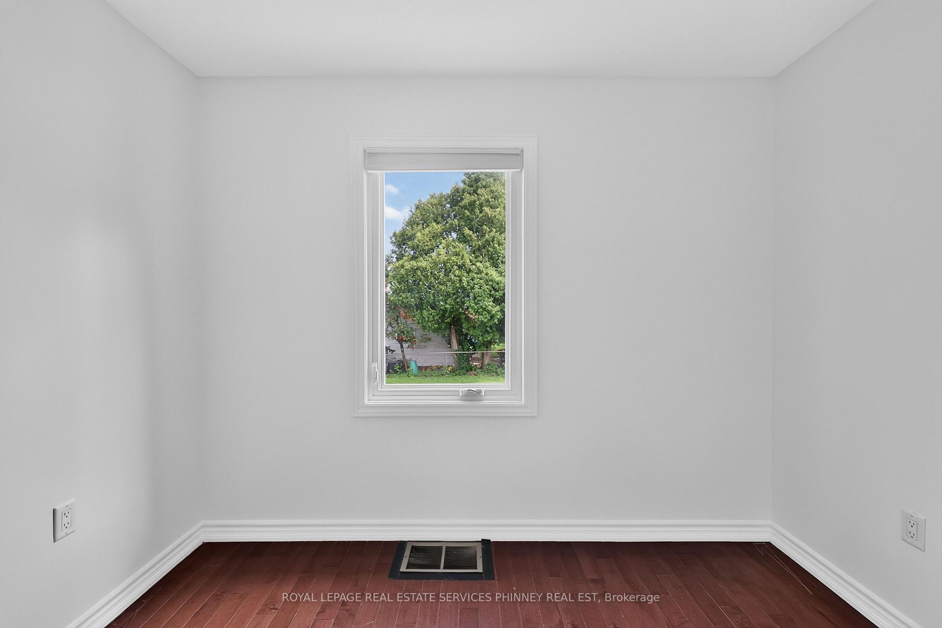 Photo 22 of 245 Glenholme Avenue, Hamilton, Glenview — HOMEH