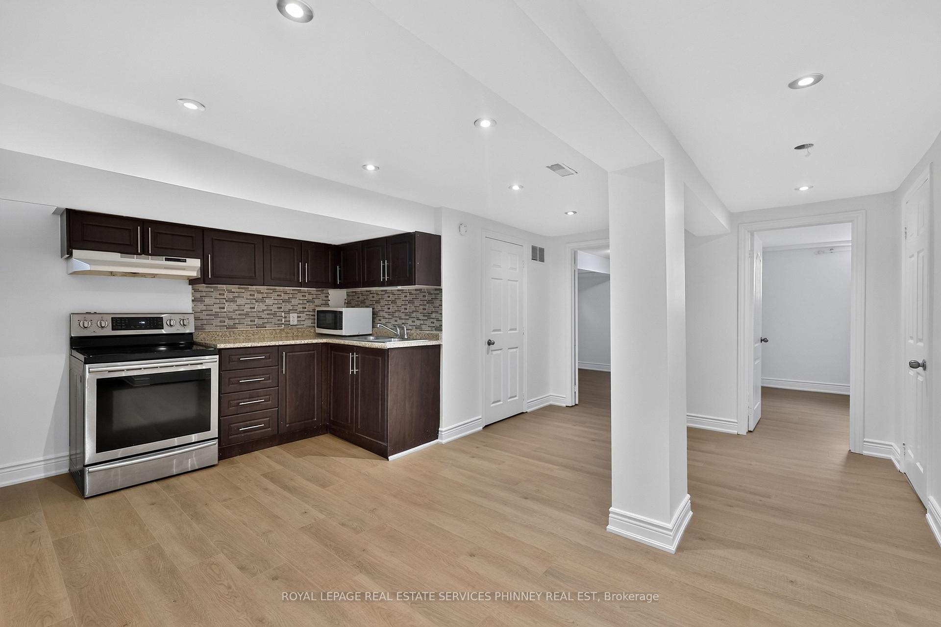 Photo 27 of 245 Glenholme Avenue, Hamilton, Glenview — HOMEH