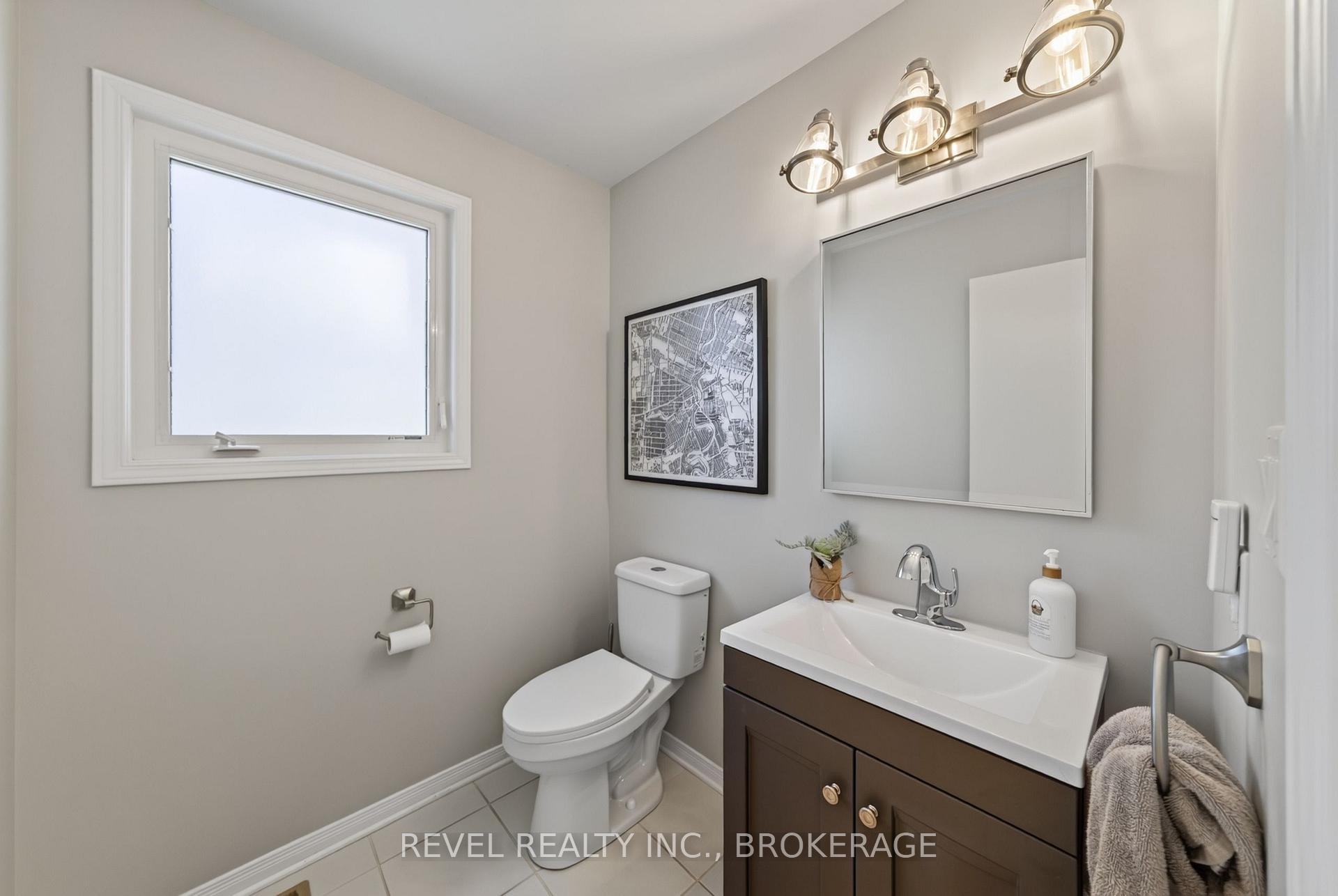 Photo 5 of 1304 Grace Avenue, Kingston, City Northwest — HOMEH