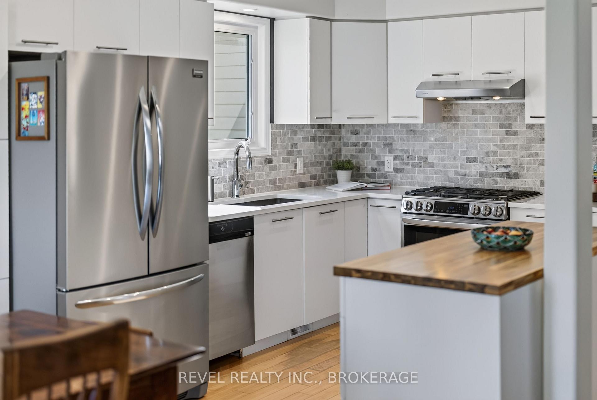 Photo 7 of 1304 Grace Avenue, Kingston, City Northwest — HOMEH